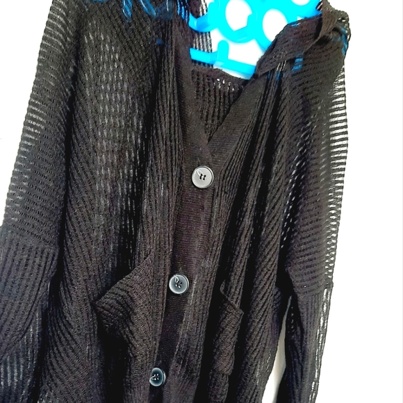 Strechable Black Shrug - Picture 3 of 6